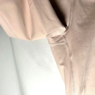 Athleta Eclipse 7/8 Tight in Ballerina Pale Pink Mesh Panel High Rise Medium - Thumbnail 4
