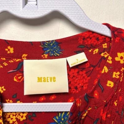 Anthropologie Maeve red floral pintuck button-front blouse Size Small - Thumbnail 4