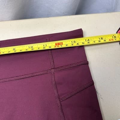 Lululemon Athleta Salutation Burgundy Capri Leggings size 6 - Thumbnail 8