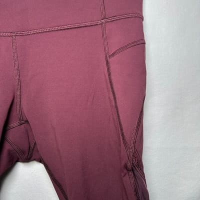 Lululemon Athleta Salutation Burgundy Capri Leggings size 6 - Thumbnail 3