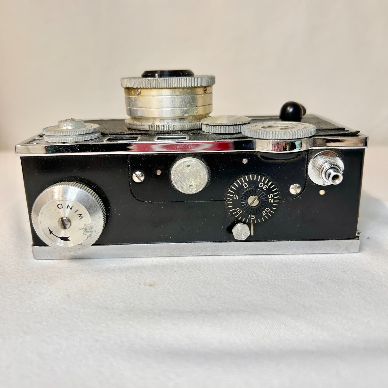 Vintage Argus C3 “The Brick” 35mm Rangefinder Camera w/ Cintar 50mm f/3.5 Lens - Thumbnail 3