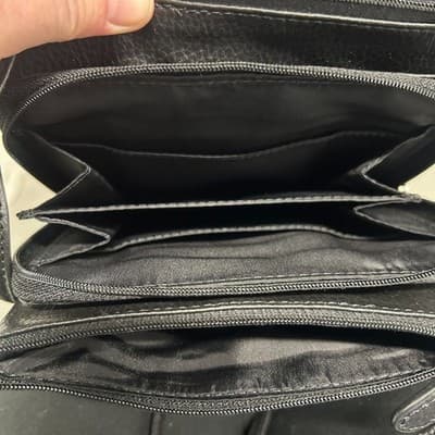 Giani Bernini Black Triple-Zip Pebble Leather Dasher Crossbody bag - Thumbnail 8