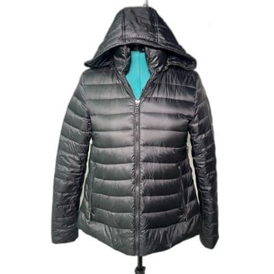 T. Tahari Black Puffer Jacket Removable Hood Expansion Panels Size Small - Thumbnail 3