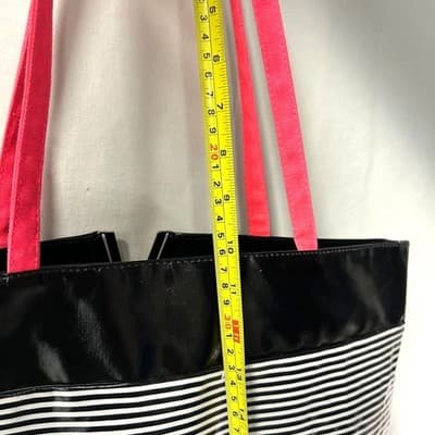 Victoria's Secret Black & White Vinyl-Coated Y2K Tote Bag - Thumbnail 6