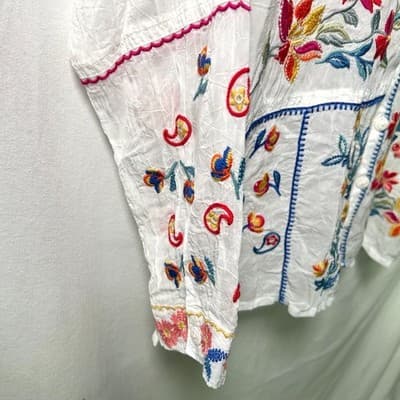 Johnny Was Zodea Almeria White Embroidered Button Front Top PL - Thumbnail 8