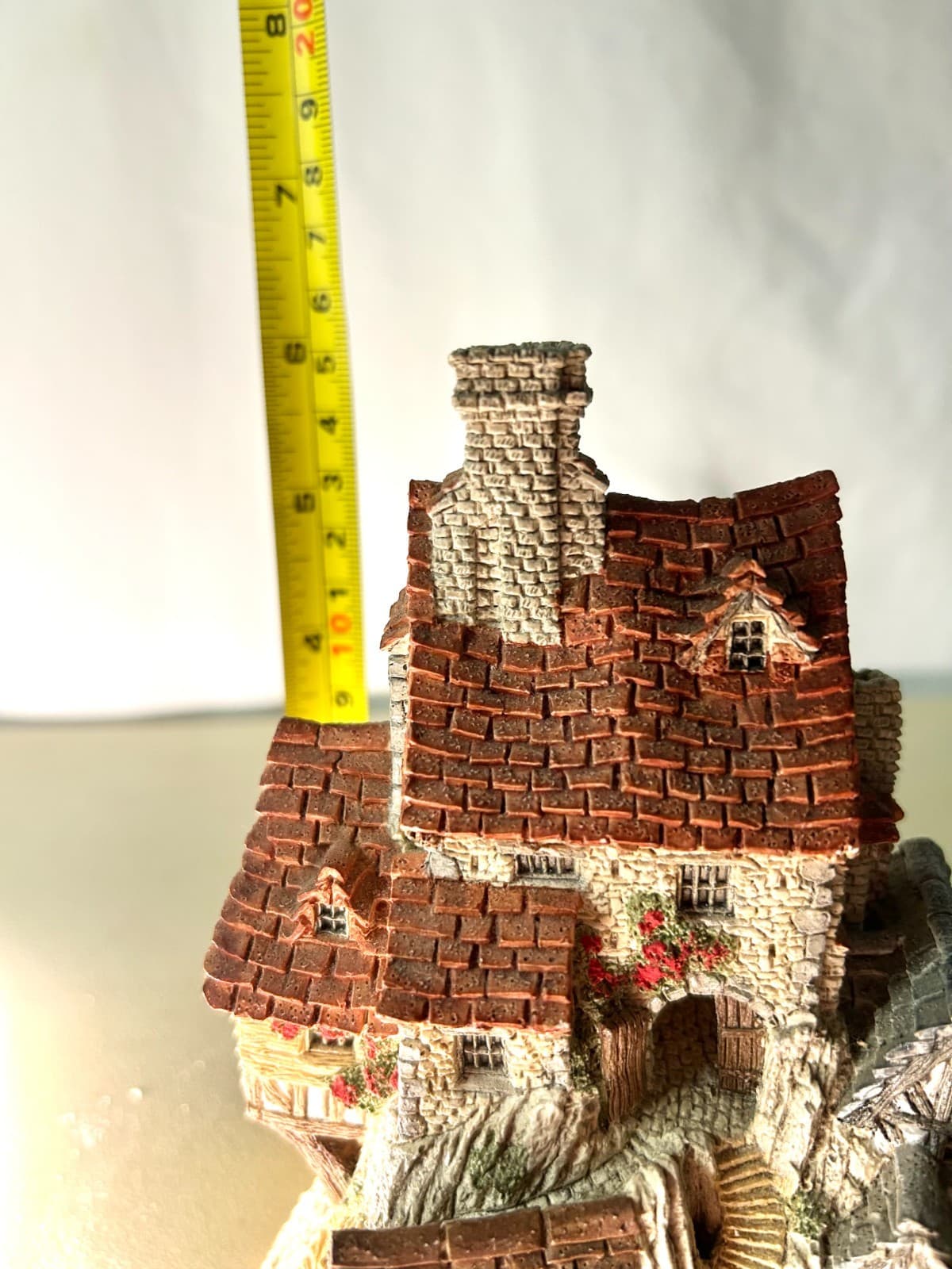 Vintage 1988 David Winter Cottages House On Top Handpainted Figurine - Thumbnail 6