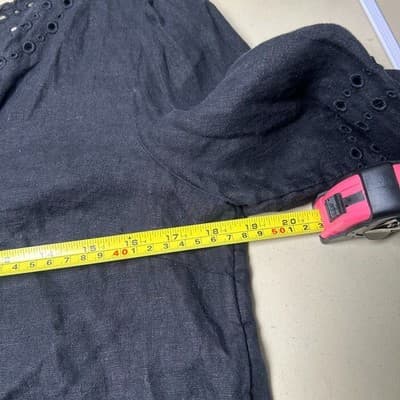 J.Crew black long-sleeve 100% linen top with eyelet neckline boho XS - Thumbnail 7