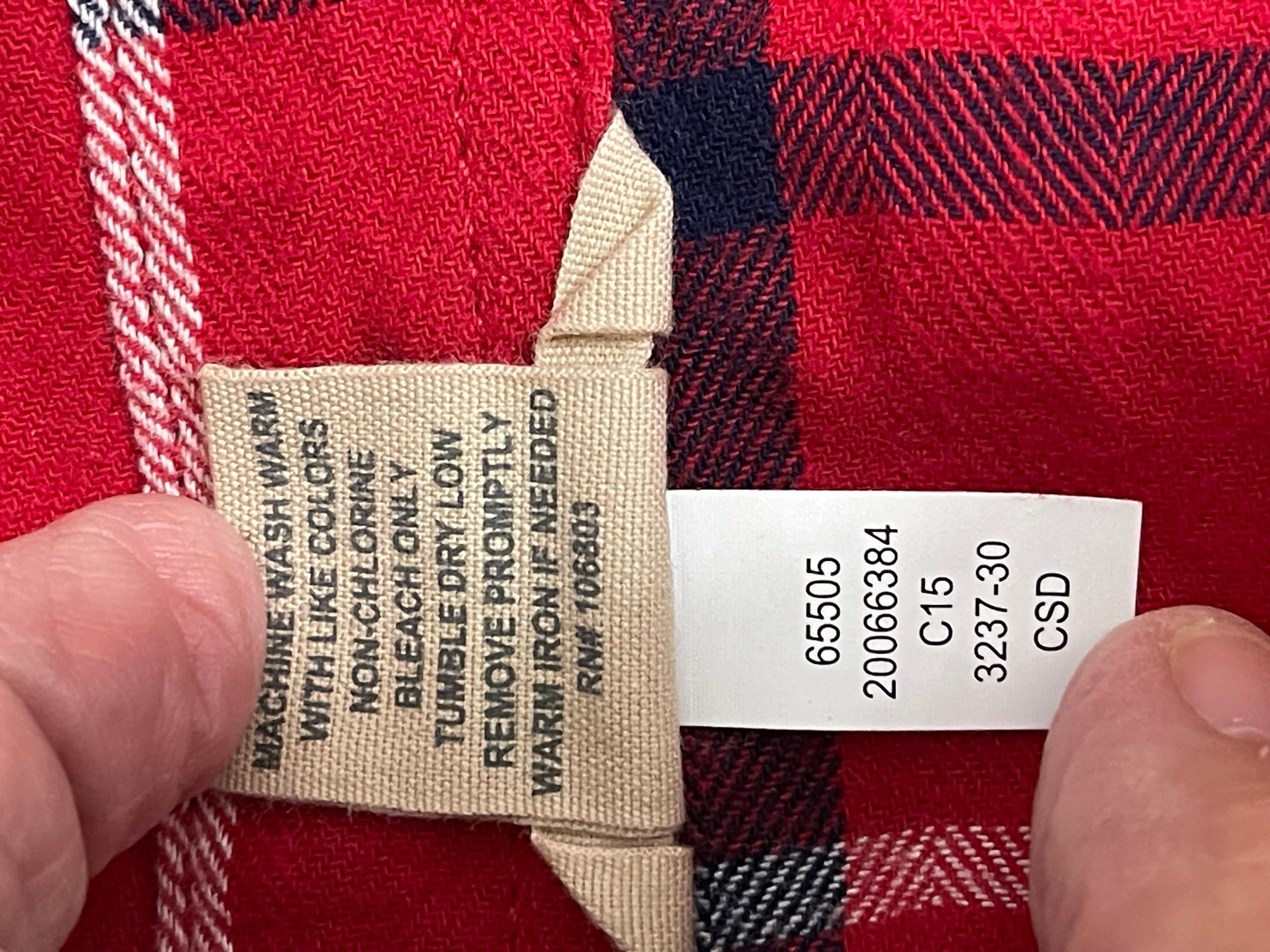 Duluth Reading Co Men’s Red Plaid Flannel Button Down Shirt - Thumbnail 11
