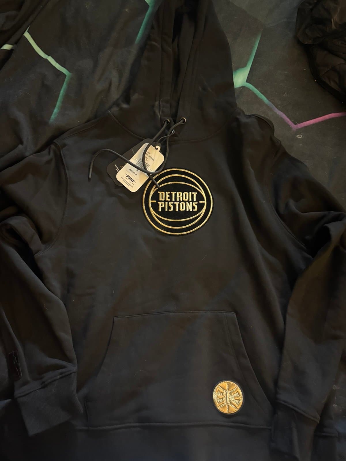 Detroit pistons HOODIE (NEW)