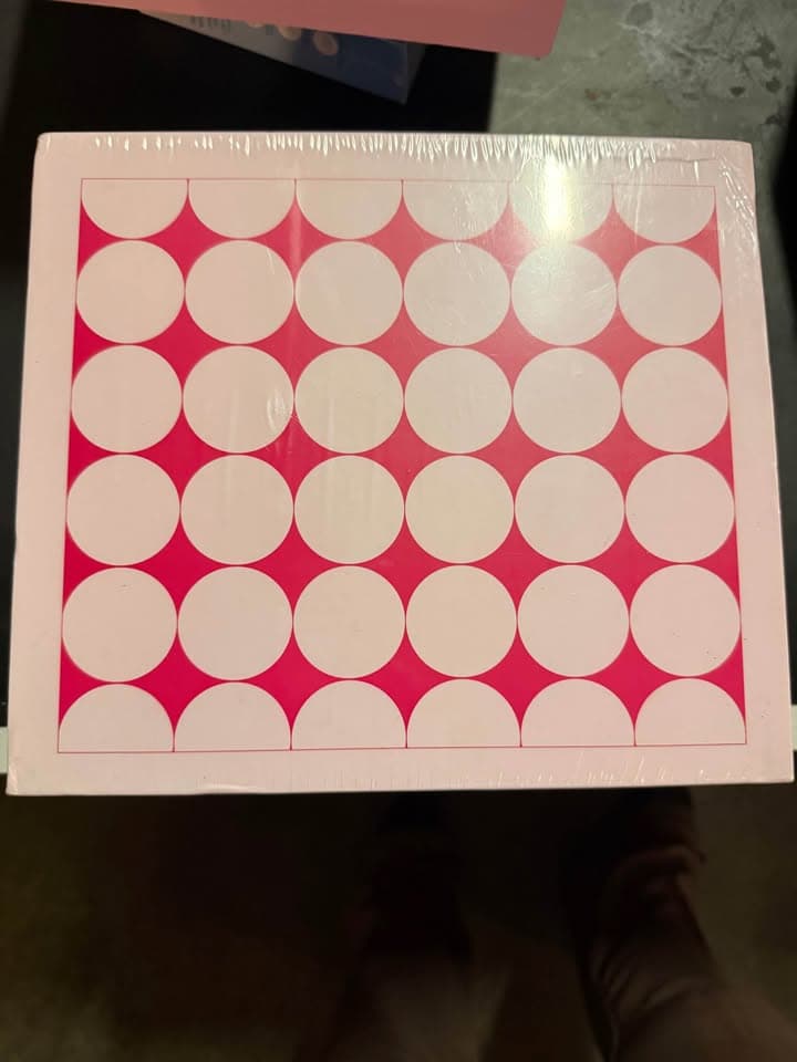 LED Phototherapy Mask with Remote Control - Thumbnail 2