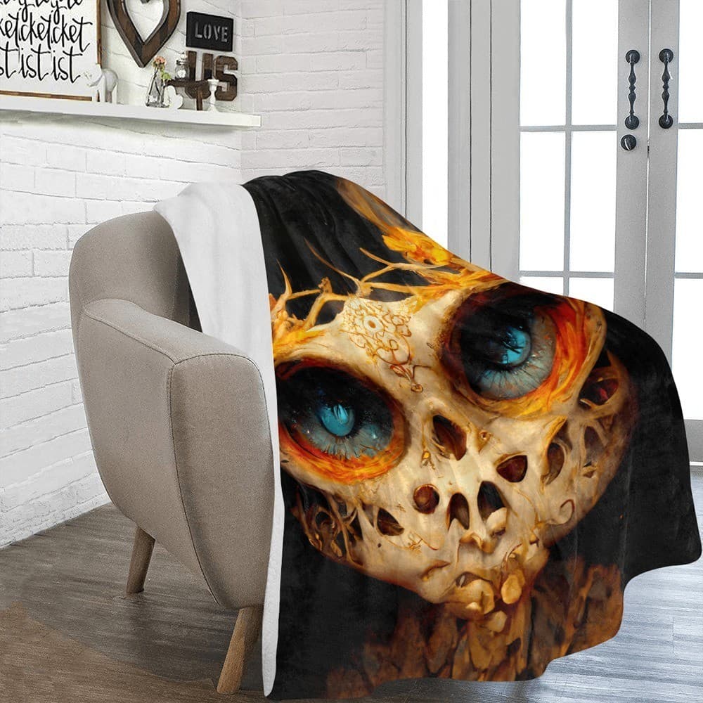 Flaming Skull Fleece Blanket 60x80 – Gothic Fire Eyes Throw, Halloween Gift Déco - Thumbnail 3