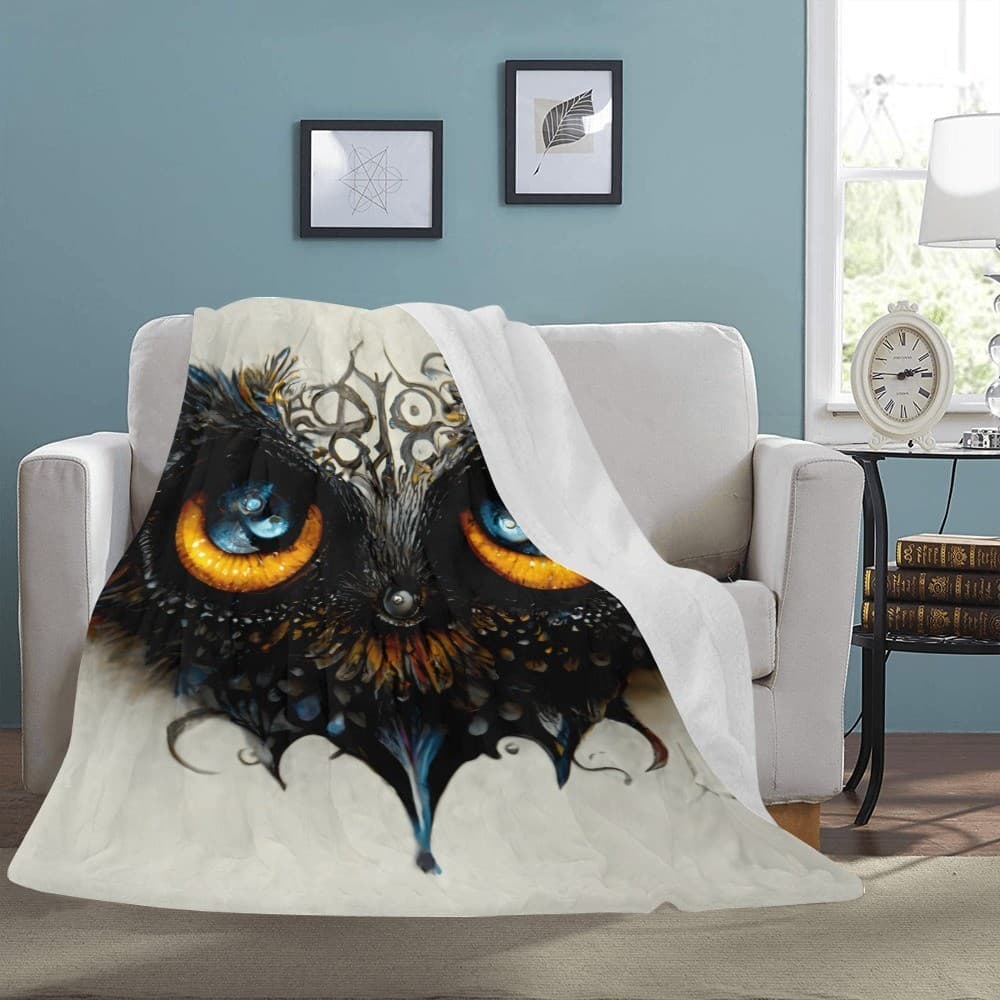 Mystical Owl Eyes Fleece Blanket 60x80 – Cozy Gothic Throw, Unique Gift for Him