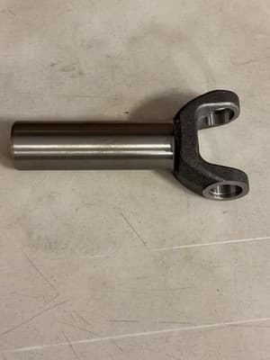 Aftermarket Slip Yoke 3-3-5551X 1350 Series 32 Spline GM TH400 4L80E NP205 NP241