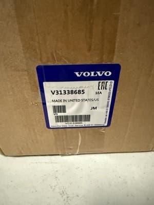 Genuine Volvo Oil Filter Housing With Oil Filter C30 C70 S40 S60 XC60 31338685 - Thumbnail 9