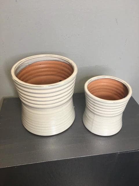 NEW Set of 2 Cream Pots - Thumbnail 2