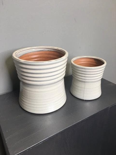 NEW Set of 2 Cream Pots - Thumbnail 3