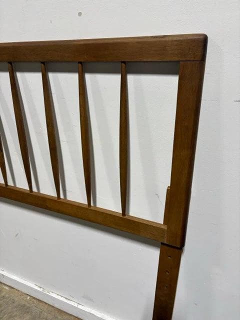 Full Wooden Rail Headboard - Thumbnail 2