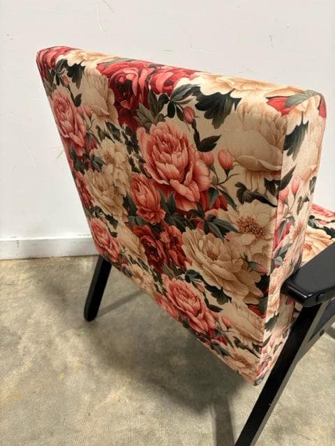 Rose Floral Pattern Upholstered Accent Chair - Thumbnail 3