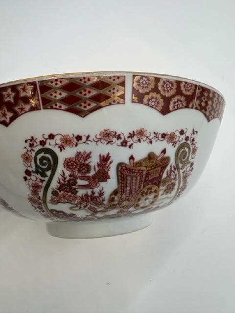 Imari Red Lotus Porcelain Bowl - Thumbnail 3