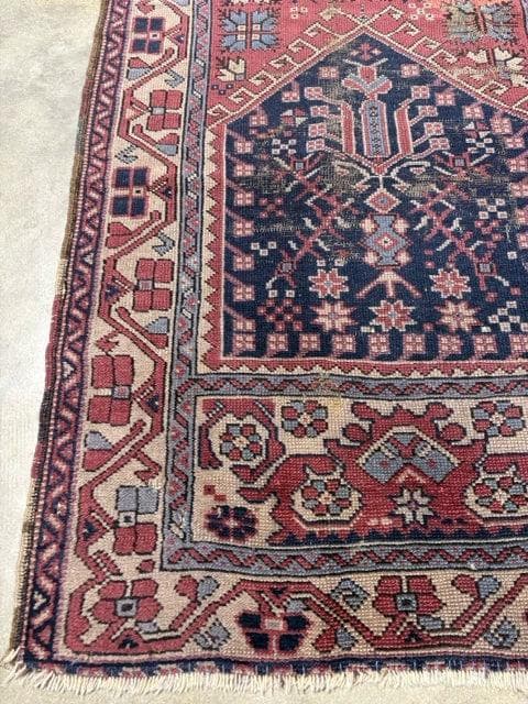 Caucasian Style Hand Knotted Navy And Red Prayer Rug With Arch Design - Thumbnail 2