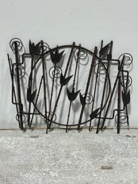 Metal Tulip Wall Art