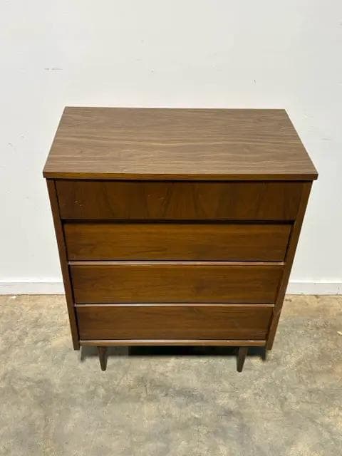 Ward Furniture MCM 4 Drawer Dresser - Thumbnail 2
