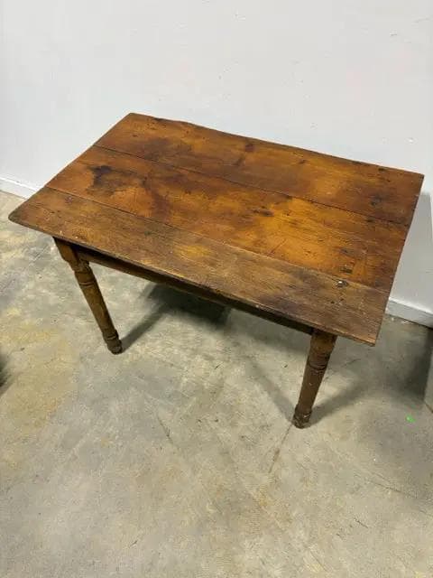 Antique Wooden Accent Table with Spindle Carved Legs - Thumbnail 4