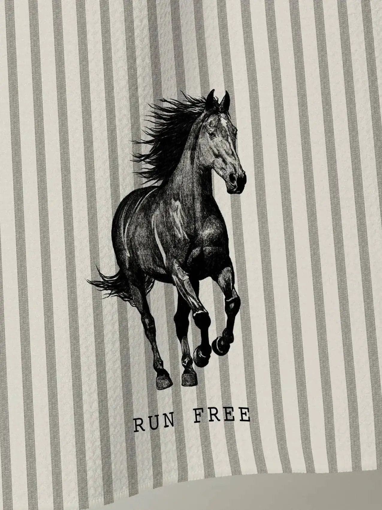 Run Free Tea Towel - Thumbnail 2