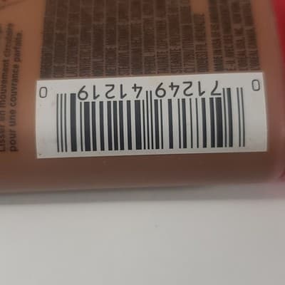 L'Oreal Infallible Pro-Matte Foundation in Red and Beige - Thumbnail 2