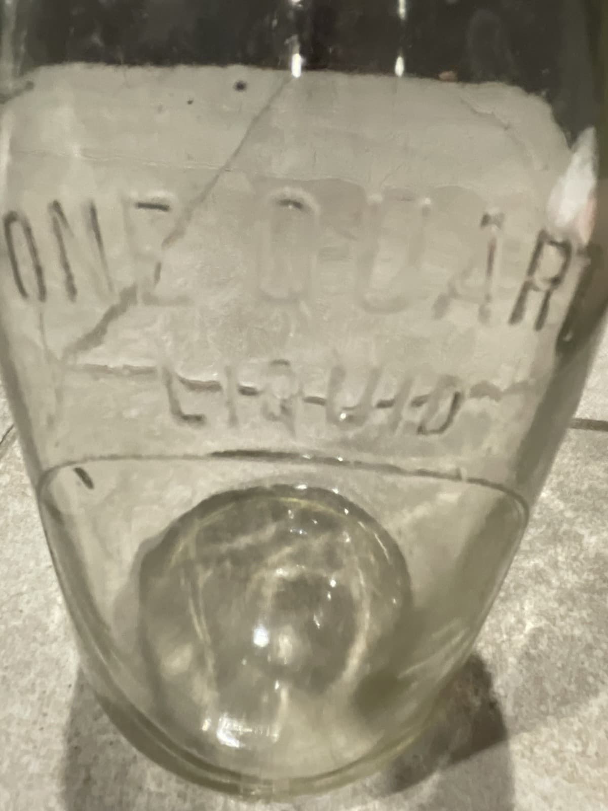 "ONE QUART LIQUID~MASS SEAL~BLANK ROUND PLUG" ON FRONT~MILK BOTTLE - Thumbnail 5