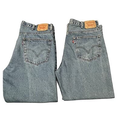 VTG Levis 550 Jeans Lot Of 2 Pairs Mens TAG 40x30 Relaxed Fit Straight ACT 38x29
