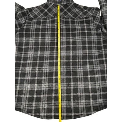 Voyager Flannel Shirt Mens Medium Black Gray Plaid Sherpa Lined Snap Up Shacket - Thumbnail 3