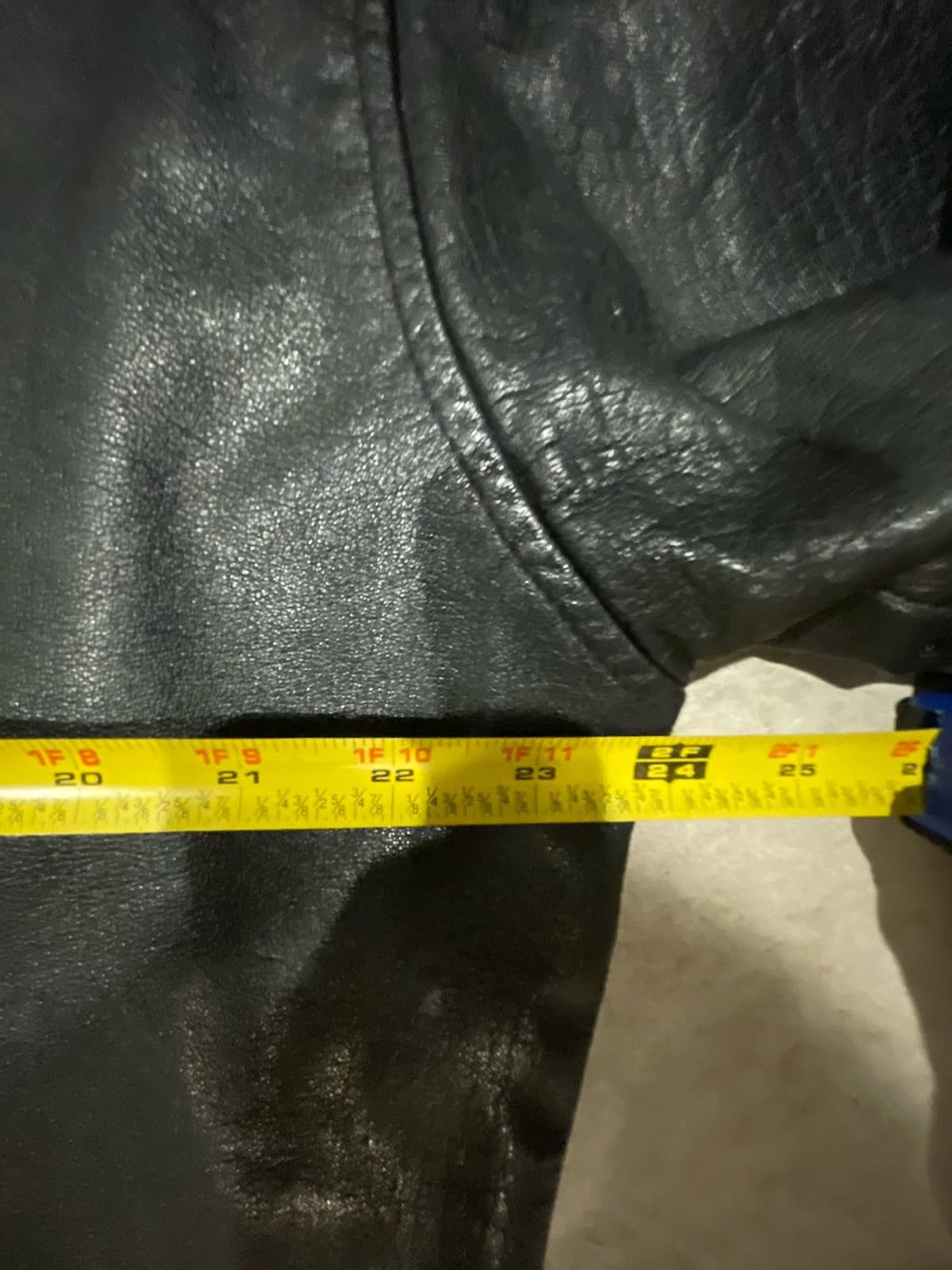 Vintage Aliza’s Outerwear Leather Bomber Jacket Medium Adult - Thumbnail 4