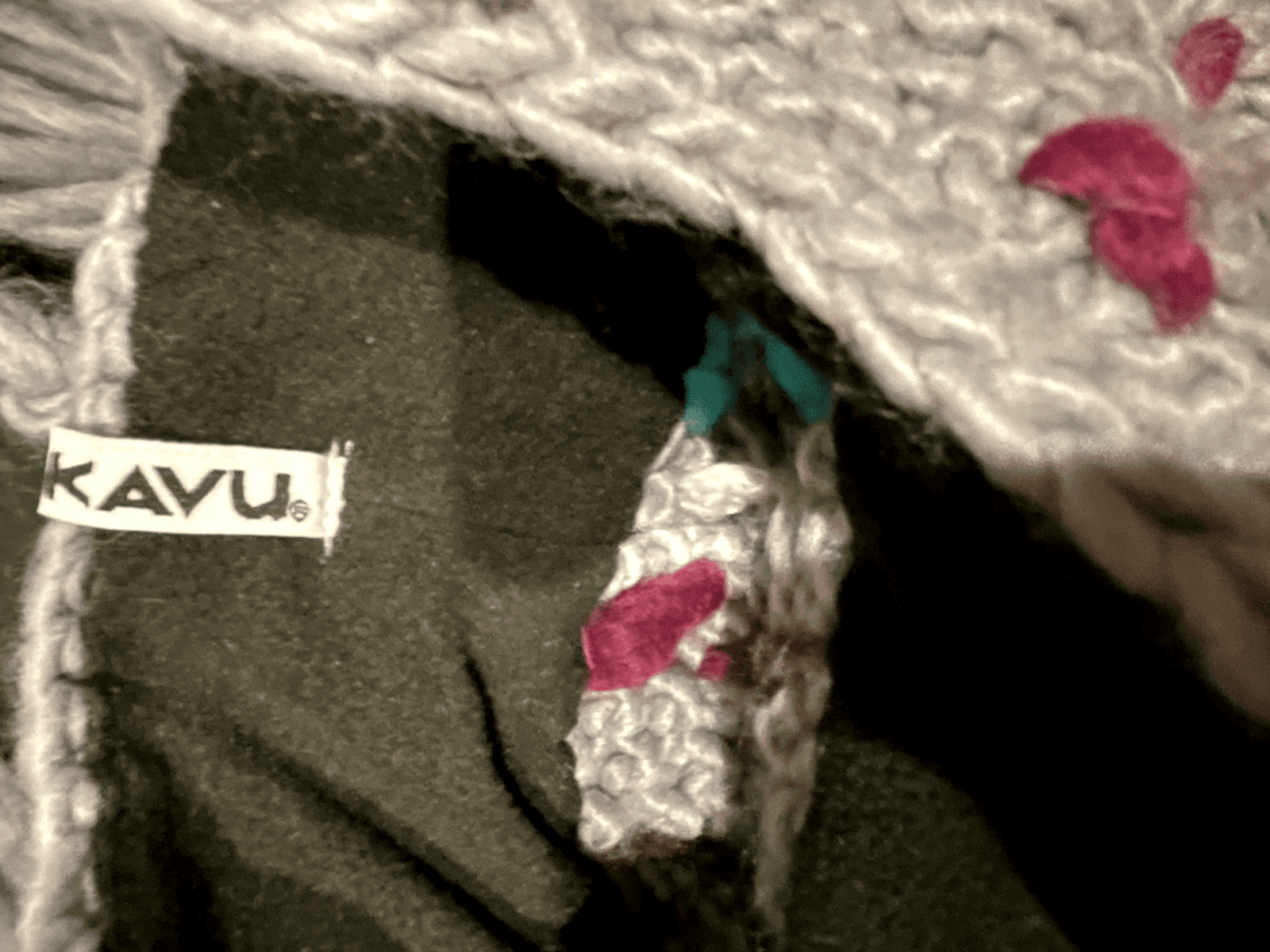 KAVU Fifi Pom Pom Hat Knit Gray - Thumbnail 3