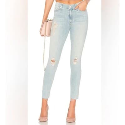 MOTHER 29 Blue Jeans Looker Ankle Fray 27 Distressed blue pants written in sand