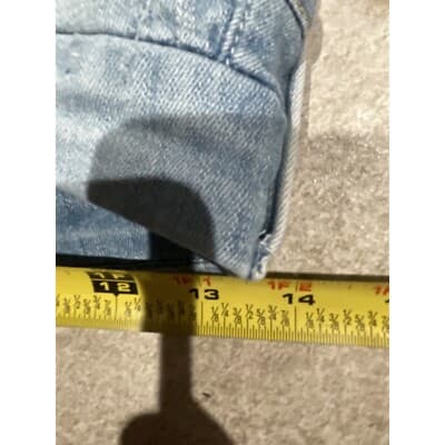 MOTHER 29 Blue Jeans Looker Ankle Fray 27 Distressed blue pants written in sand - Thumbnail 5