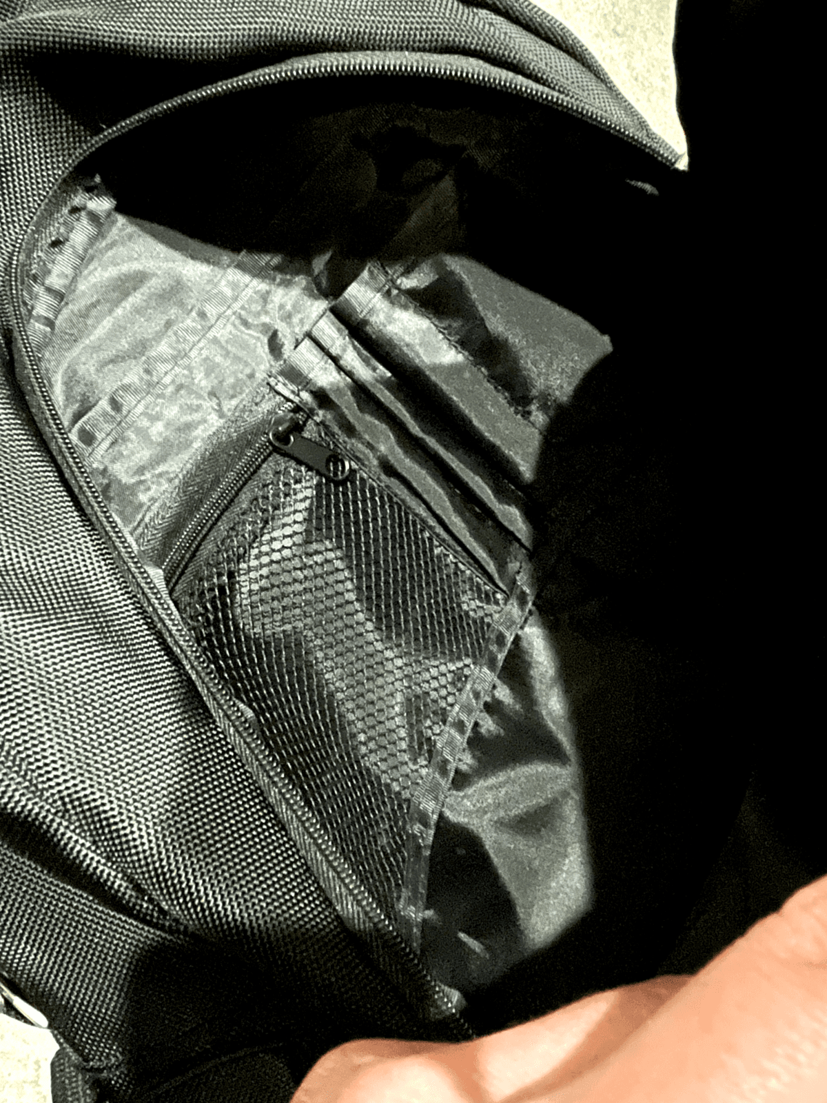 TaylorMade Crusader Logo Golf Backpack - Thumbnail 7