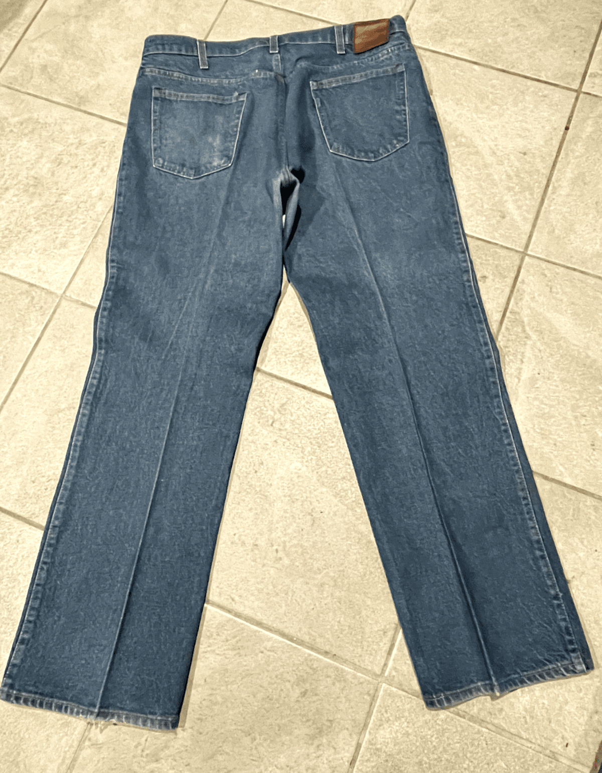 VINTAGE LEVI'S MENS LEATHER TAB DENIM JEANS, W40 L32, 43549-0217 FITS 38x32 - Thumbnail 2