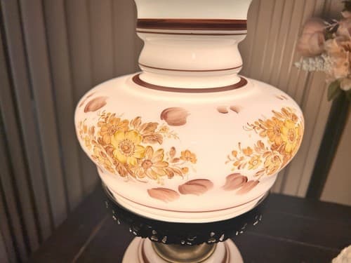 Vintage GWTW Style Hurricane Lamp Floral 21" Tall 3 Way Lighting Frosted Shades - Thumbnail 4