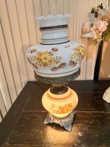 Vintage GWTW Style Hurricane Lamp Floral 21" Tall 3 Way Lighting Frosted Shades - Thumbnail 3