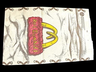 1994 McDonald’s Flintstones Bedrock Mug Set (4) + RocDonald’s Bag & 5 Placemats - Thumbnail 2