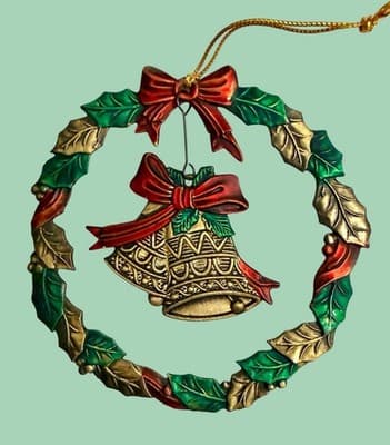 Russ Heirloom Collection Christmas Bells Wreath Ornament Metal 5918 w/ Box