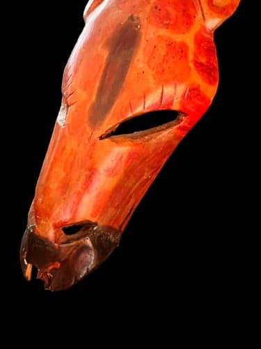 Vintage African wooden Giraffe mask 9”Folk Art Wall Hanging hand carved - Thumbnail 3