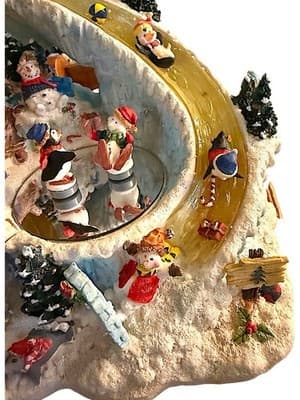 Grandeur Noel Collector Edition Musical Animated Waterglobe Santa Workshop - Thumbnail 5