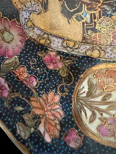 Vintage Japanese Satsuma Moriage Cabinet Plate Geisha Blue Gold 10” - Thumbnail 11