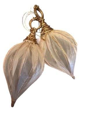 Pair of Victorian-Style Mesh Finial Ornaments – Gold & Ivory – 7” Set of 2 - Thumbnail 8