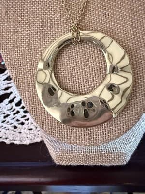 Chico’s Hammered Gold Tone Circle Pendant Necklace Statement Jewelry