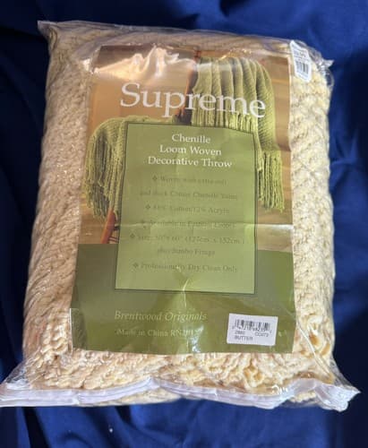 Brentwood Originals Chenille Throw Blanket Butter Yellow Fringe 50x60 Soft Cozy - Thumbnail 4