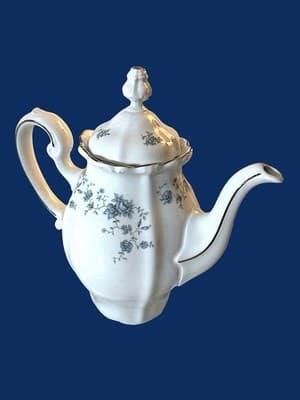 J Haviland Bavaria Blue Garland Tea Set Teapot 3 Cups Saucers - Thumbnail 4