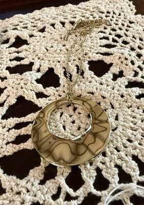 Chico’s Hammered Gold Tone Circle Pendant Necklace Statement Jewelry - Thumbnail 4